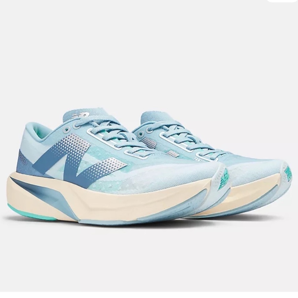 New Balance Women's FuelCell Rebel V4 Light Blue